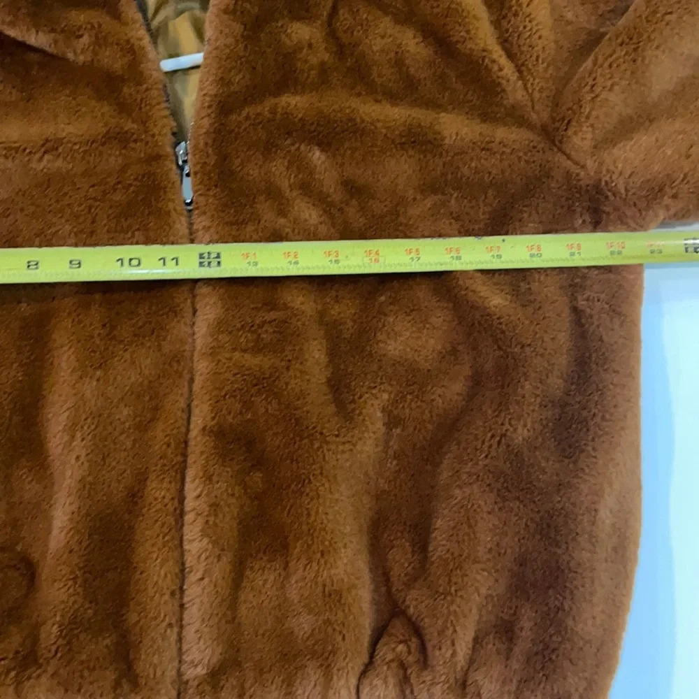 Odiva faux fur plush bomber jacket brown size M - Picture 11 of 16